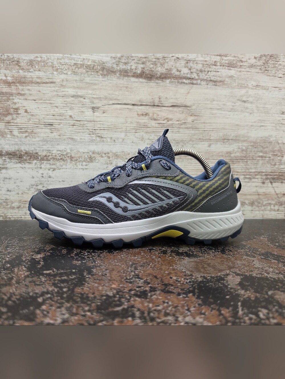Womens Saucony Excursion TR15 Off Road Running Shoes Sz 8.5 Used S10668-16